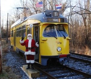 trolley-santa